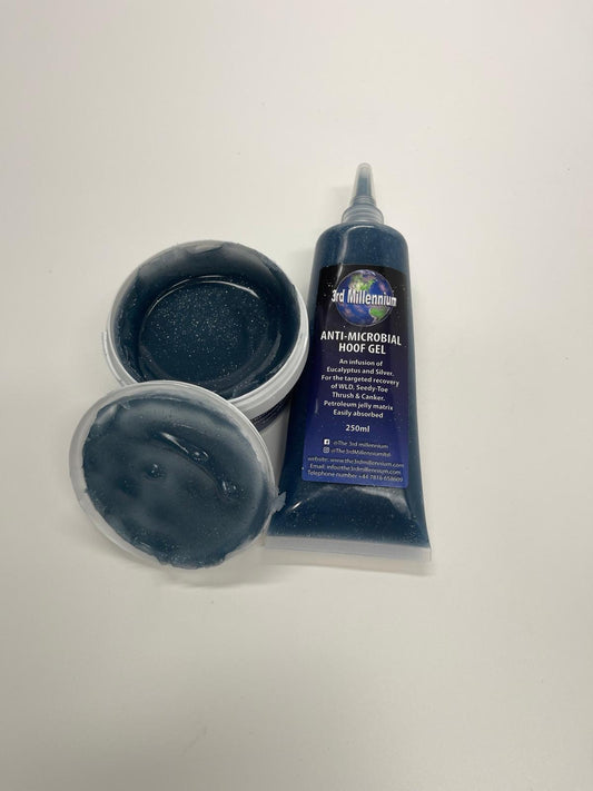 3rd Millennium Anti-Microbial Hoof Gel 250ml tube and tub